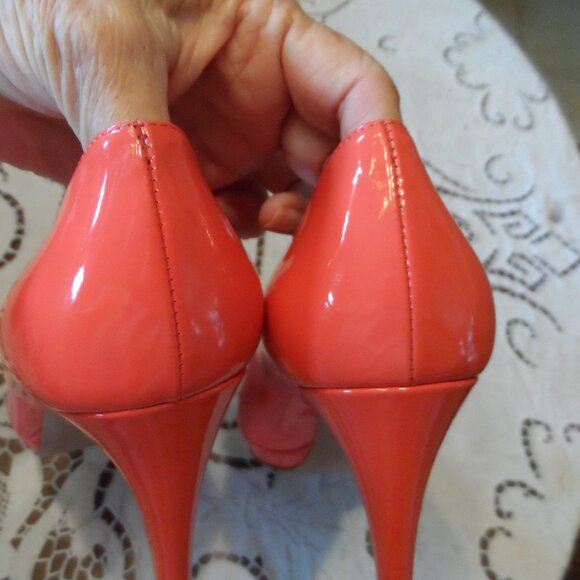 New Prada Hot Pink Calf Patent Leather Peep Toe Heeled Pumps Size 38.5B - Picture 11 of 16